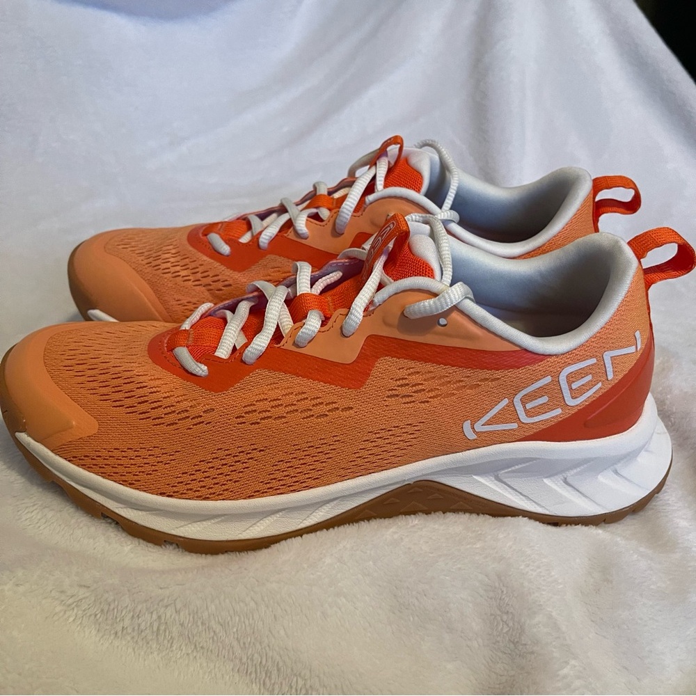 KEEN Versacore Womens Breathable Vented Comfort Lightweight Tennis Shoe 9.5 New